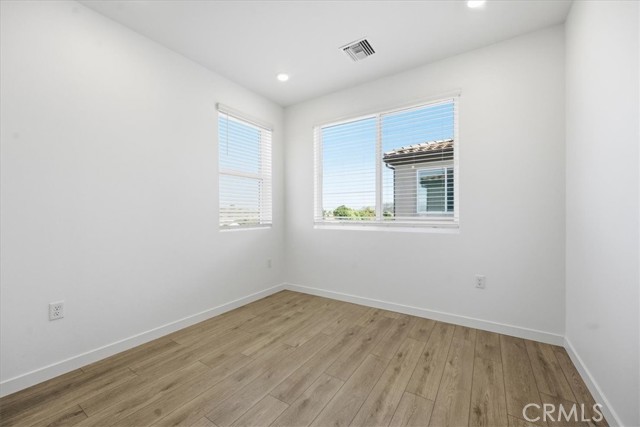 Detail Gallery Image 20 of 28 For 9323 via Azul, Pico Rivera,  CA 90660 - 3 Beds | 3 Baths