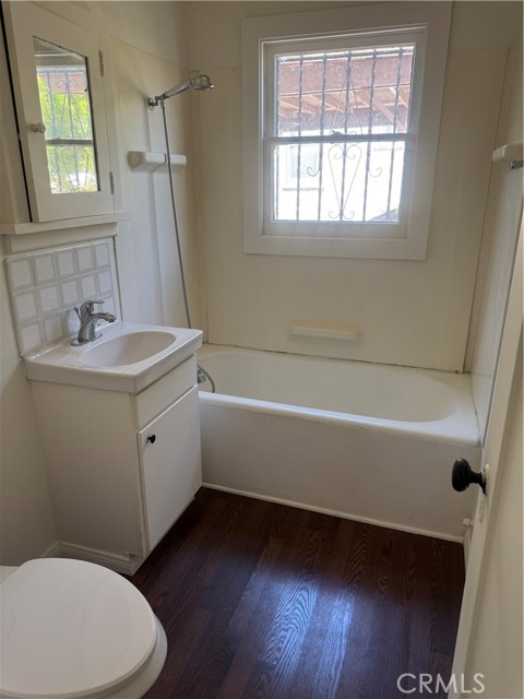 Detail Gallery Image 29 of 42 For 1960 Olive Way, Pasadena,  CA 91104 - 2 Beds | 1 Baths