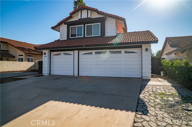 1454 Cresta, Corona CA: https://media.crmls.org/medias/0aa29cae-0897-4042-ade6-e61994916729.jpg