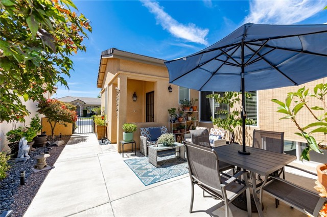 Detail Gallery Image 29 of 62 For 126 Thistle Creek, Beaumont,  CA 92223 - 2 Beds | 2 Baths