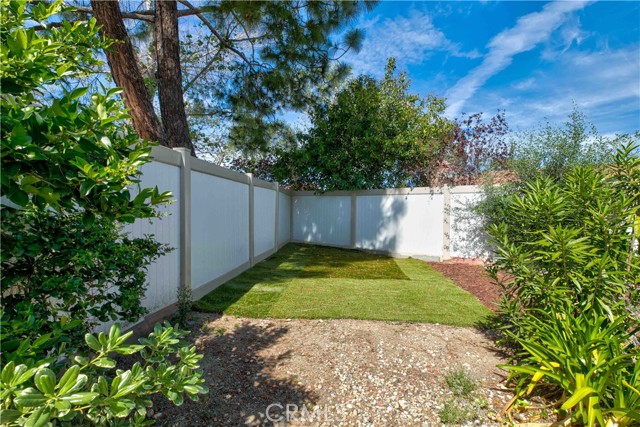 Detail Gallery Image 16 of 23 For 26013 Palomita Drive, Valencia,  CA 91355 - 2 Beds | 2 Baths