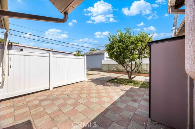 Detail Gallery Image 14 of 18 For 1057 Willard Ave, Glendale,  CA 91201 - 3 Beds | 2 Baths