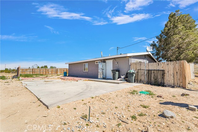 Detail Gallery Image 6 of 41 For 9989 Hope Ln, Lucerne Valley,  CA 92356 - 3 Beds | 1 Baths