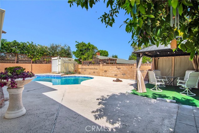 Detail Gallery Image 30 of 42 For 6508 Moorcroft Ave, Woodland Hills,  CA 91303 - 5 Beds | 3/1 Baths