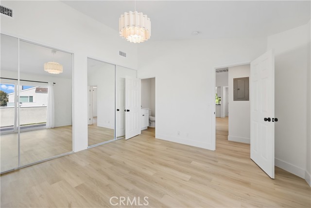 309 Deerfield, Irvine CA: https://media.crmls.org/medias/0aa561de-5ff6-4096-8fa3-2a16def474e8.jpg