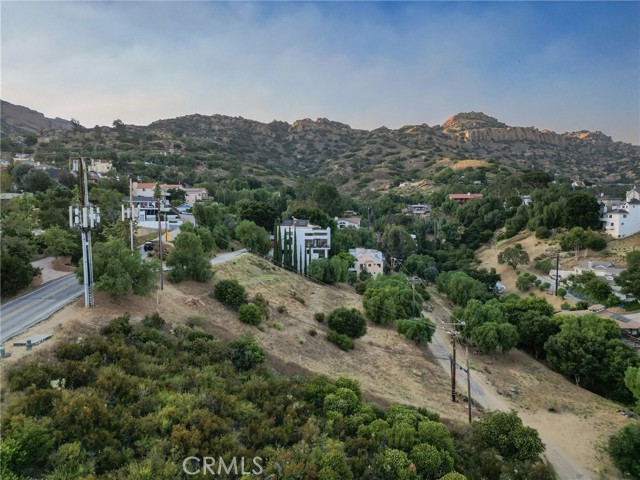 Detail Gallery Image 16 of 18 For 9203 Stevens Way, Canoga Park,  CA 91304 - – Beds | – Baths