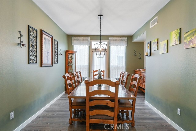 Detail Gallery Image 7 of 34 For 57 E Boulder Creek Rd, Simi Valley,  CA 93065 - 5 Beds | 4/1 Baths