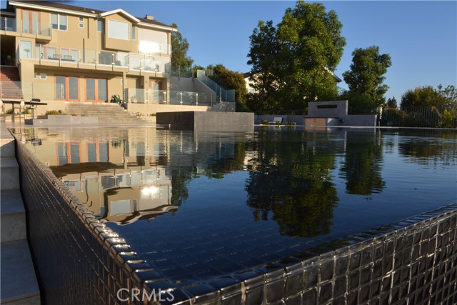 19631 Crestknoll Dr., Yorba Linda CA: https://media.crmls.org/medias/0aa75189-d061-43d1-91ca-58954f897ef7.jpg