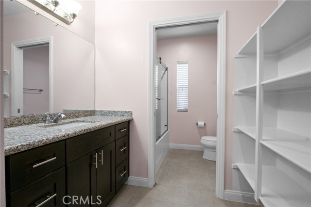 Detail Gallery Image 13 of 14 For 1452 S White Ave #5,  Pomona,  CA 91766 - 4 Beds | 3 Baths
