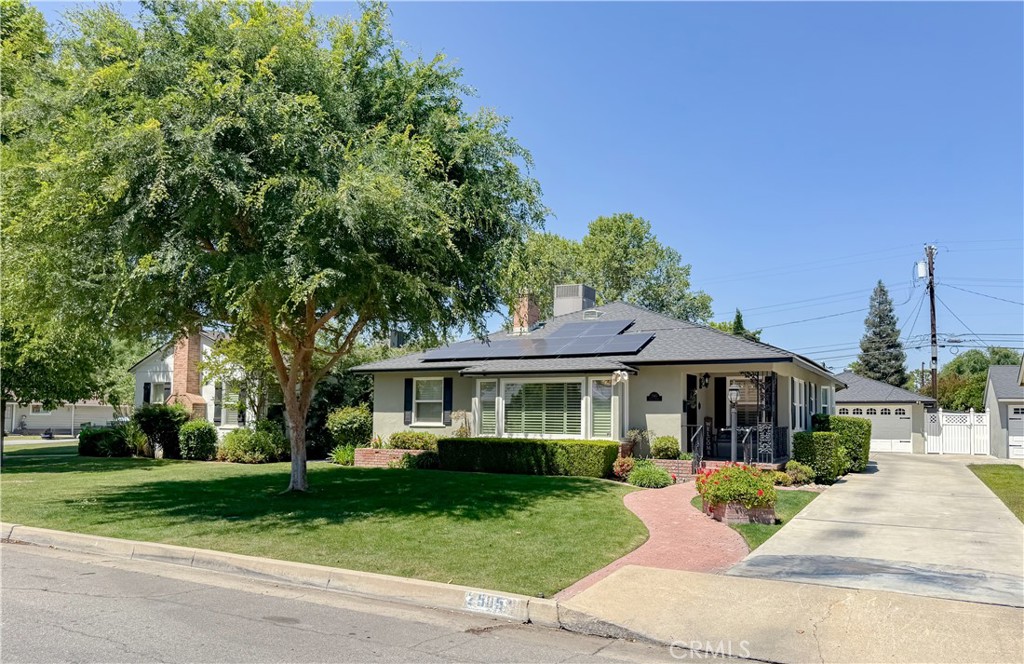 2505 Cedar