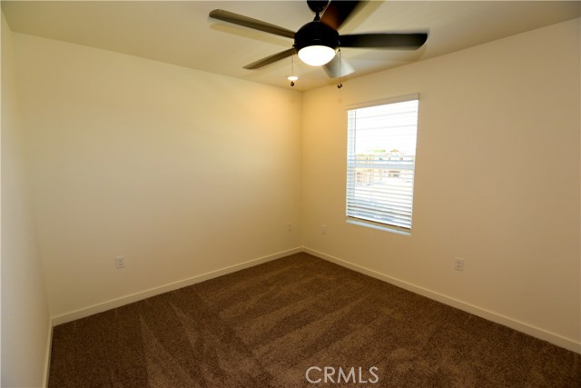 Detail Gallery Image 16 of 17 For 8017 Pikeminnow Way, Sacramento,  CA 95832 - 5 Beds | 3 Baths