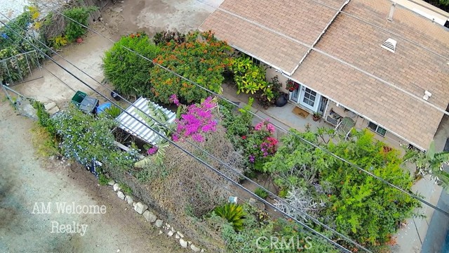 14748 Randall Avenue, Fontana CA: https://media.crmls.org/medias/0aab44d7-2fcb-4fd3-9a41-e7a1a4325fb1.jpg