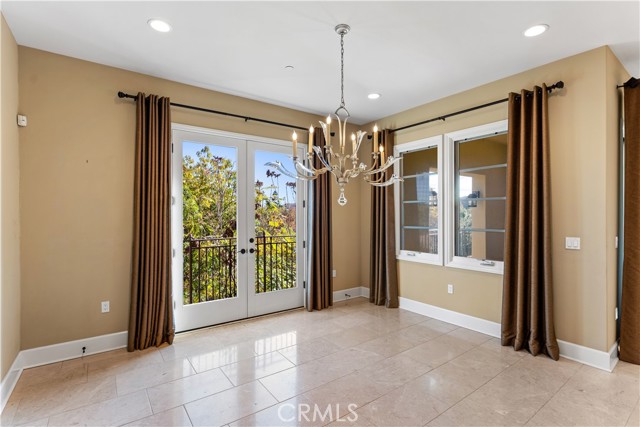 Detail Gallery Image 12 of 29 For 23500 Park Sorrento #C41,  Calabasas,  CA 91302 - 3 Beds | 3/1 Baths