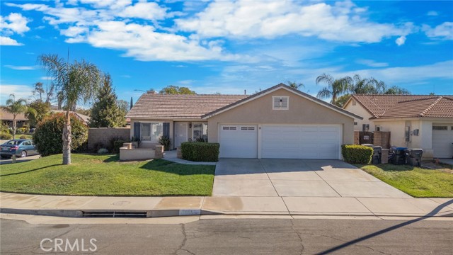 Detail Gallery Image 1 of 42 For 29810 Pacific Channel Way, Menifee,  CA 92586 - 3 Beds | 2 Baths