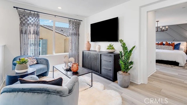 Detail Gallery Image 13 of 20 For 1209 Yeager Ave, Rialto,  CA 92376 - 3 Beds | 2/1 Baths