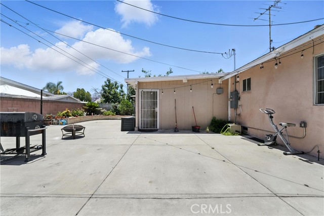 14512 Behrens Avenue, Norwalk CA: https://media.crmls.org/medias/0aae7365-872c-42dd-aa1c-278ef02eea33.jpg