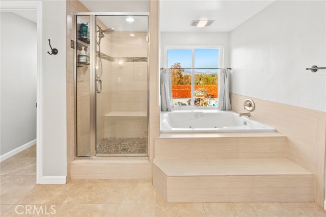 23382 Via Chiripa, Mission Viejo CA: https://media.crmls.org/medias/0aaee237-d4c9-4ab9-a39e-16b6a9ad7f02.jpg