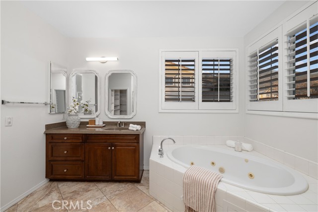 Detail Gallery Image 62 of 75 For 4814 Serrano Ave, Fontana,  CA 92336 - 4 Beds | 4 Baths