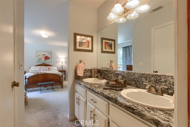 Detail Gallery Image 19 of 38 For 39406 John West Rd, Oakhurst,  CA 93644 - 4 Beds | 3 Baths