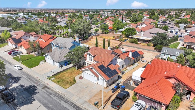 42430 62nd W Street, Lancaster CA: https://media.crmls.org/medias/0ab039f7-829f-4344-a684-8e184e9efcba.jpg