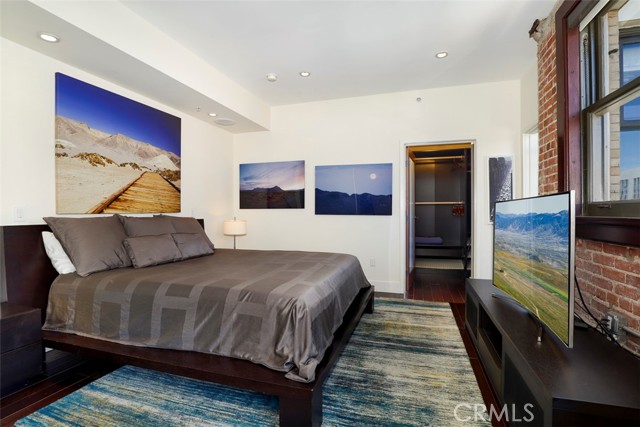 Detail Gallery Image 15 of 44 For 460 S Spring St #1005,  Los Angeles,  CA 90013 - 2 Beds | 2 Baths