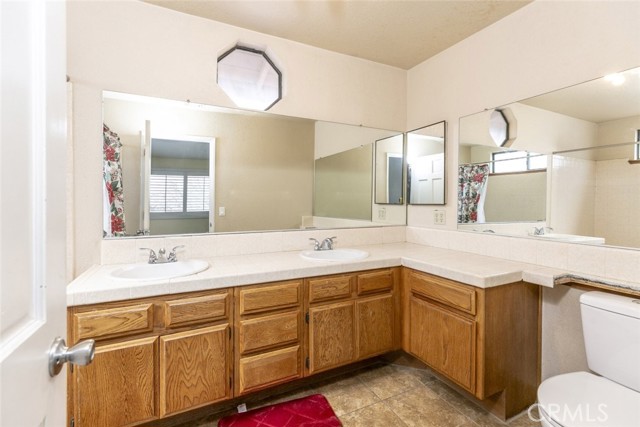 43932 Rembrandt Street, Lancaster CA: https://media.crmls.org/medias/0ab2ac61-cf03-4eb9-b970-ff3cb8ead66c.jpg