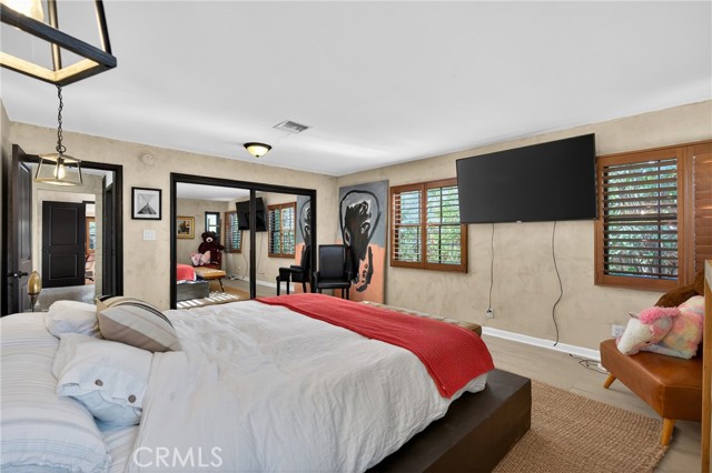 Detail Gallery Image 41 of 75 For 5526 Fulton, Sherman Oaks,  CA 91401 - 3 Beds | 3 Baths