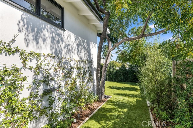 3212 Poinsettia Avenue, Manhattan Beach, California 90266, 3 Bedrooms Bedrooms, ,2 BathroomsBathrooms,Residential,Sold,Poinsettia,SB22036915