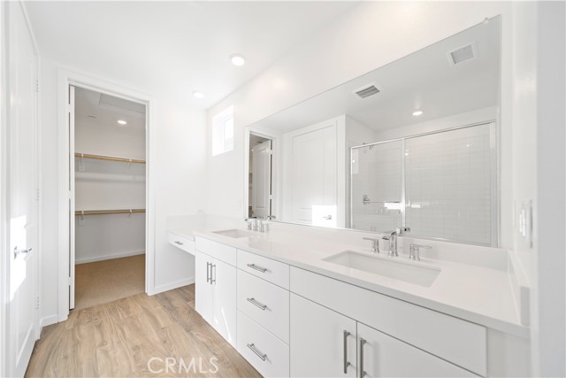Detail Gallery Image 7 of 12 For 280 Mustang Ln, Palm Springs,  CA 92262 - 3 Beds | 2/1 Baths