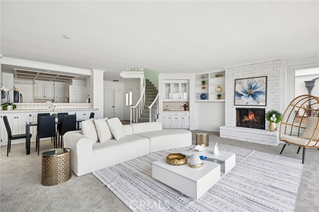 Detail Gallery Image 6 of 20 For 1214 E Balboa, Newport Beach,  CA 92661 - 4 Beds | 3/1 Baths