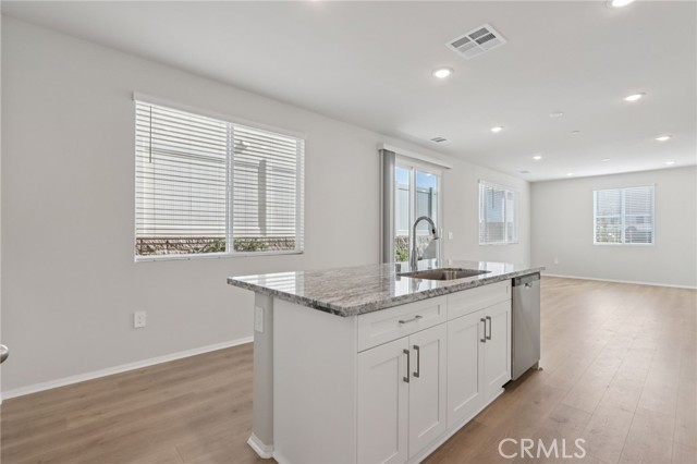 1110 Tropic Court, Redlands CA: https://media.crmls.org/medias/0ab575a3-5332-490a-87bf-662819b822c7.jpg