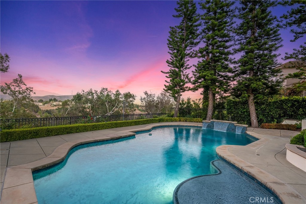 MLS #OC26164445 image #2