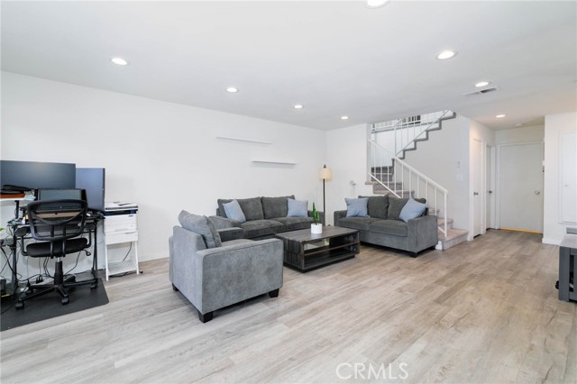 2010 Galvin Lane, Diamond Bar CA: https://media.crmls.org/medias/0ab60111-5e28-4da7-93aa-5327e417cd4b.jpg