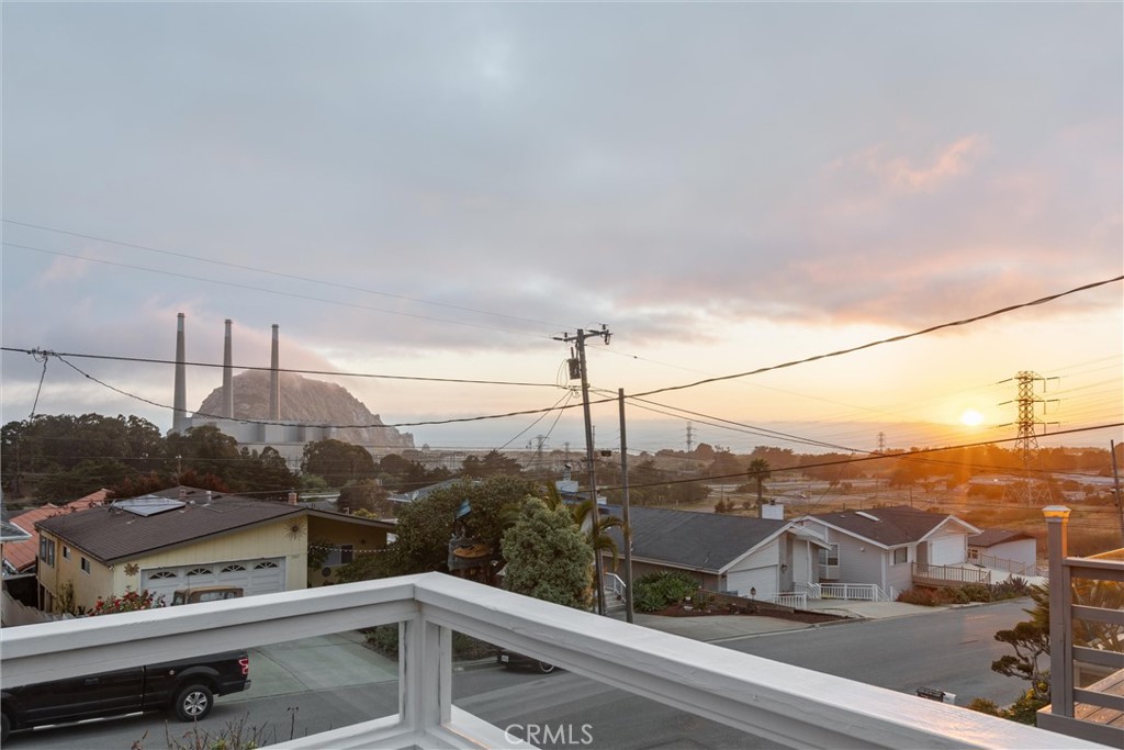 https://media.crmls.org/medias/0ab6243c-f07c-48c5-90d3-375ff245551b.jpg?preset=X-Large