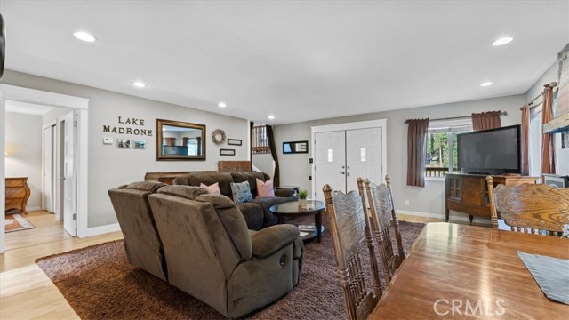 Detail Gallery Image 11 of 69 For 9 Apple Hill Cir, Berry Creek,  CA 95916 - 3 Beds | 2 Baths