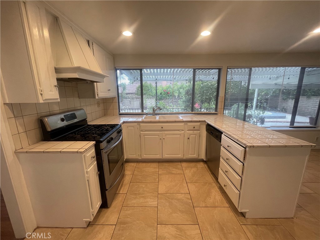 MLS #SR25273139 image #8