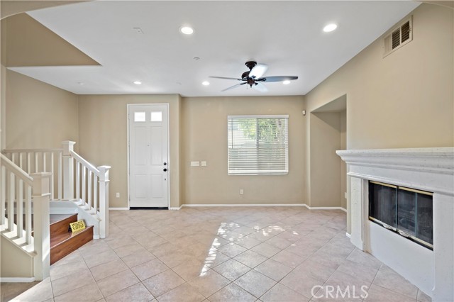 Front Image Thumbnail for CROC25232482