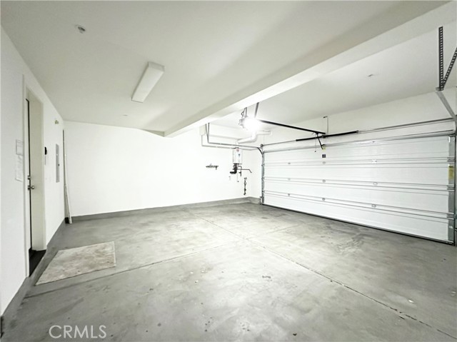 129 Briarberry, Irvine CA: https://media.crmls.org/medias/0ab8dc90-9145-4503-a079-3c194bada877.jpg