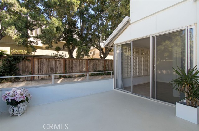 2368 Torrey Pines Road, La Jolla CA: https://media.crmls.org/medias/0ab8f215-1cc8-4d02-92ff-d4d6a2fbedde.jpg