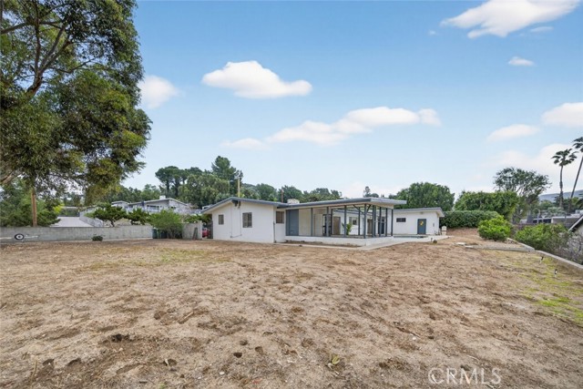 Detail Gallery Image 40 of 41 For 10346 Siesta Dr, Sunland,  CA 91040 - 2 Beds | 3 Baths