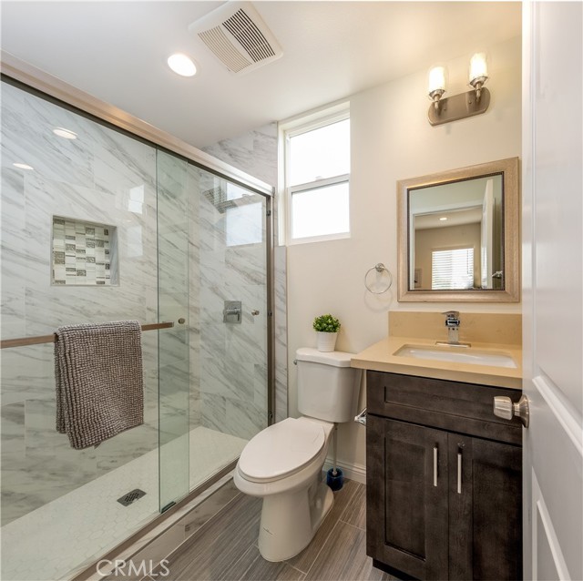 Detail Gallery Image 25 of 30 For 6051 Summerdale Dr, Huntington Beach,  CA 92647 - – Beds | – Baths