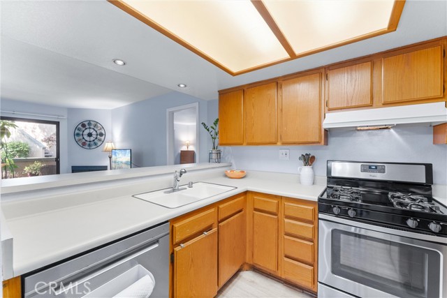 Detail Gallery Image 8 of 23 For 3509 W Greentree Cir a,  Anaheim,  CA 92804 - 1 Beds | 1 Baths