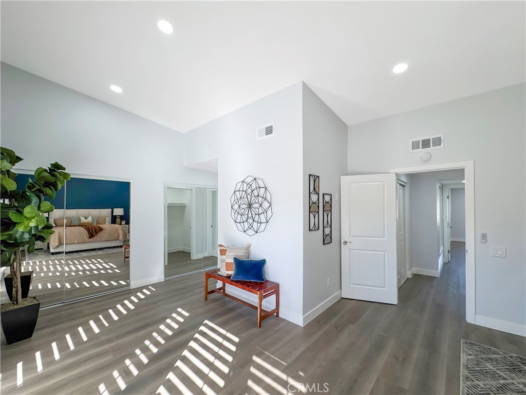 MLS #CV26011396 image #16