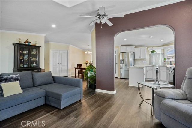 Detail Gallery Image 7 of 42 For 3530 Damien Ave Spc 83, La Verne,  CA 91750 - 3 Beds | 2 Baths