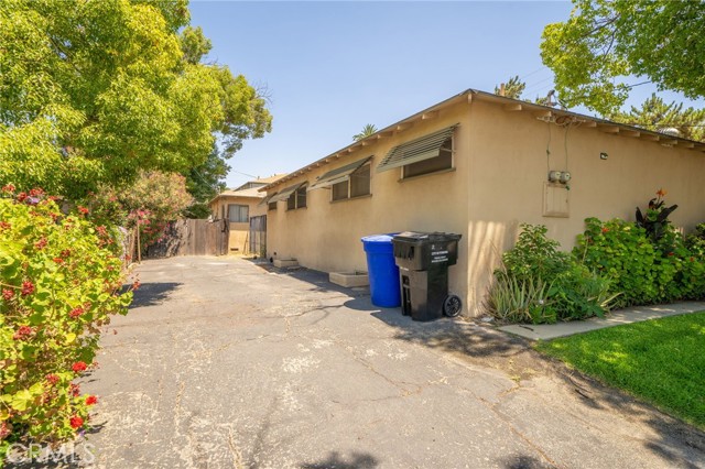 903 N Eleanor Street, Pomona CA: https://media.crmls.org/medias/0abaf045-3d60-4b0a-a0dc-759d145c6b2a.jpg