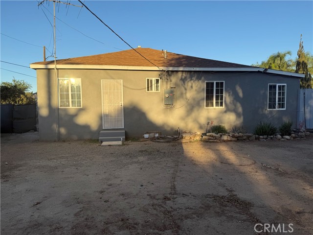 Detail Gallery Image 11 of 13 For 3718 Byron, Corona,  CA 92879 - 3 Beds | 1 Baths