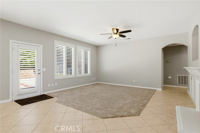 Detail Gallery Image 11 of 29 For 36013 Corte Pavia, Murrieta,  CA 92562 - 5 Beds | 3 Baths