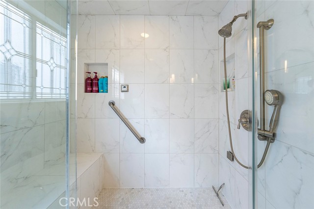 18200 Sandringham Court, Porter Ranch CA: https://media.crmls.org/medias/0abcb67a-cd0a-41b2-aa7a-69fbd3639068.jpg