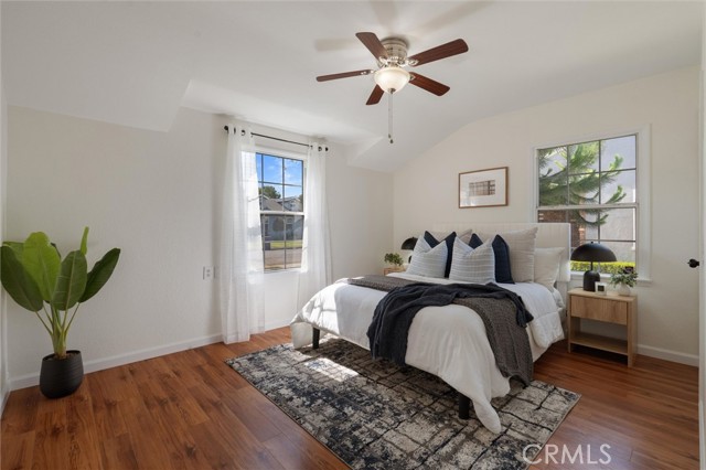 2370 Argonne Avenue, Long Beach CA: https://media.crmls.org/medias/0abdd329-c72a-4542-888b-06fb661fafc5.jpg