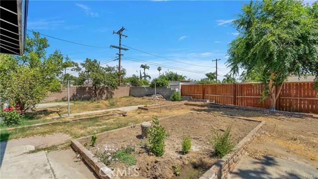 Detail Gallery Image 20 of 20 For 1111 E 25th St, San Bernardino,  CA 92404 - 3 Beds | 1 Baths